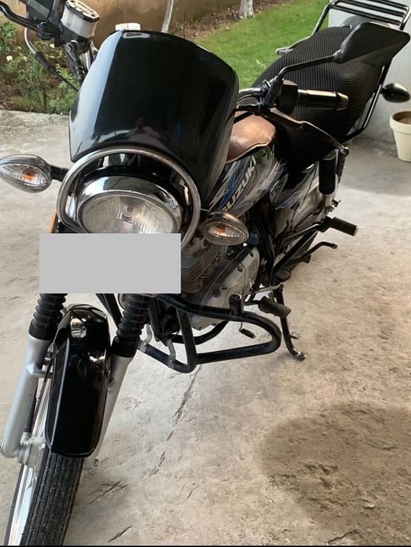 Suzuki GS 150 SE | Black Colour | 21000 KMs Driven 5