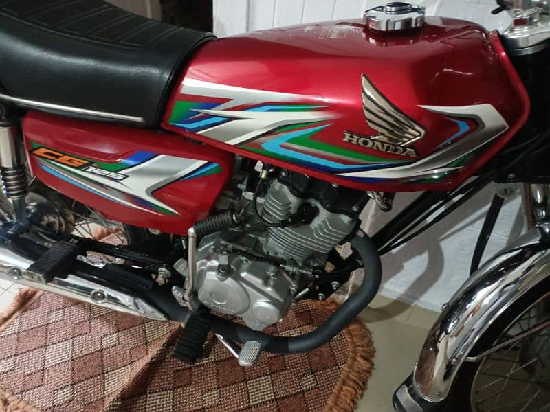 Honda 125 23/24 Islamabad Number Lush Condition 2