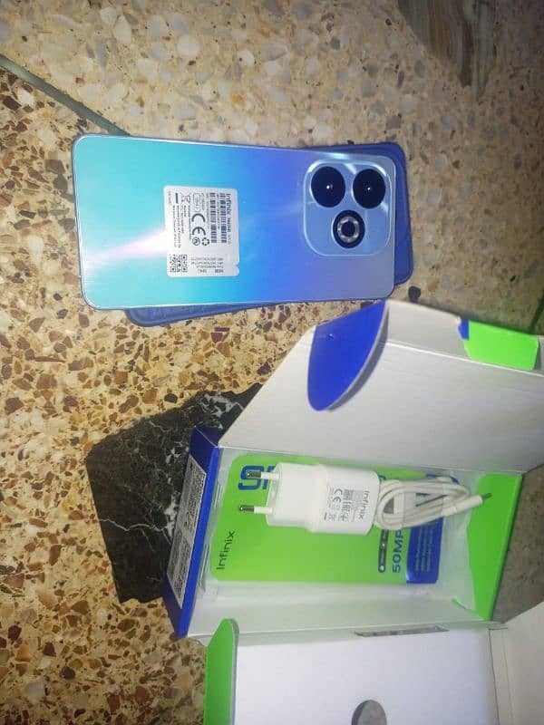 infinix Smart 8 pro 4+4 128 brand new only 3 month used 2