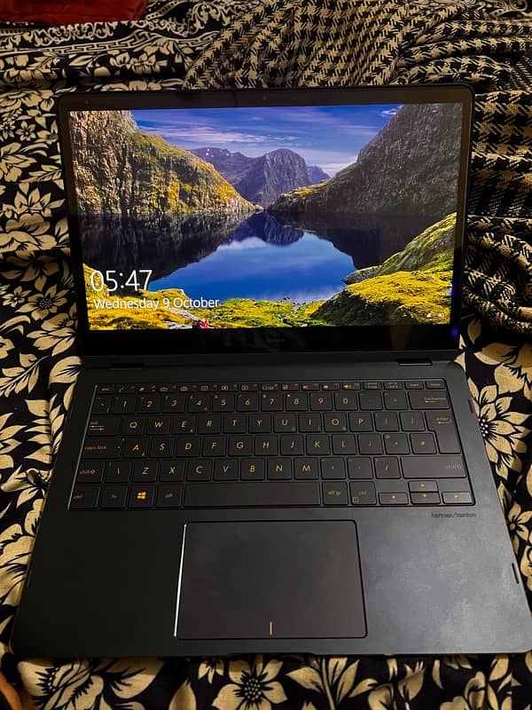 zenbook 2020  (8 gen)  (16gb ram) 6