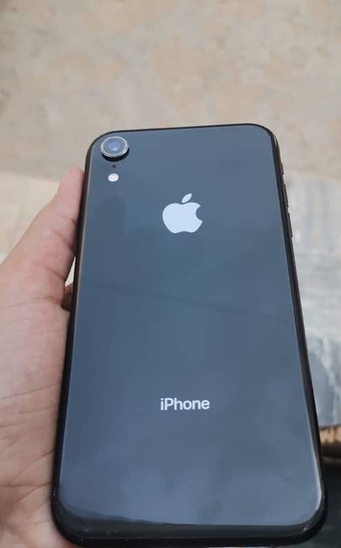 I phone XR Non PTA 128 GB 1