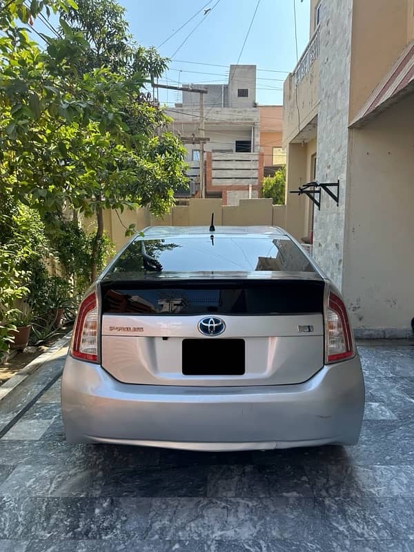 Prius S LED 1.8 2012/2015 4