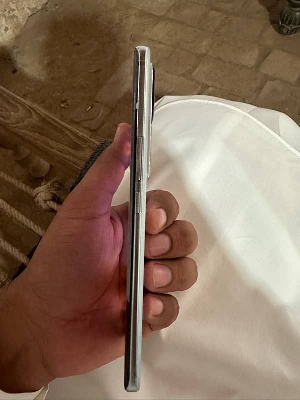 vivo v30 1