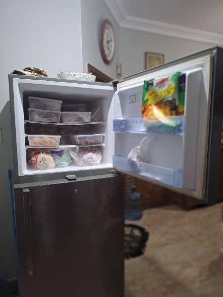 haire fridge 3