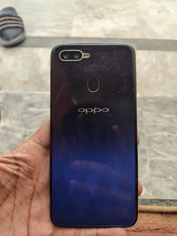 Oppo F9 4