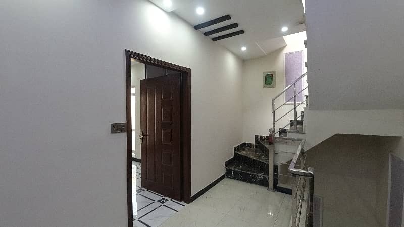 3 Marla House Is Available For Sale In Bismillah Housing Scheme 15