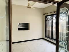 Ground+Besment Full renovated 5bed 4 bath D. D TV Lounge Kitchen 0