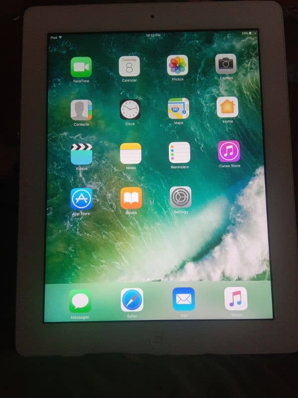 Apple ipad 4/4th gen USA stock  price challenge to all pakistan HD Ele 17