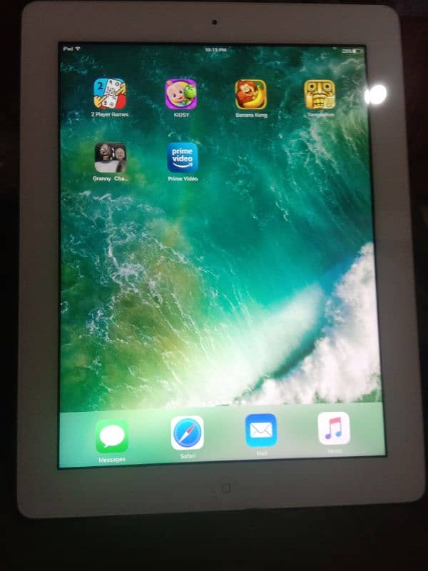 Apple ipad 4/4th gen USA stock  price challenge to all pakistan HD Ele 18