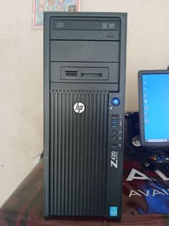 HP Z420/Quadro K4200 4GB/256GB SSD