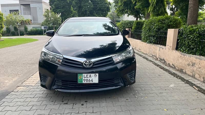 Toyota Corolla GLI 2015 Auto 4