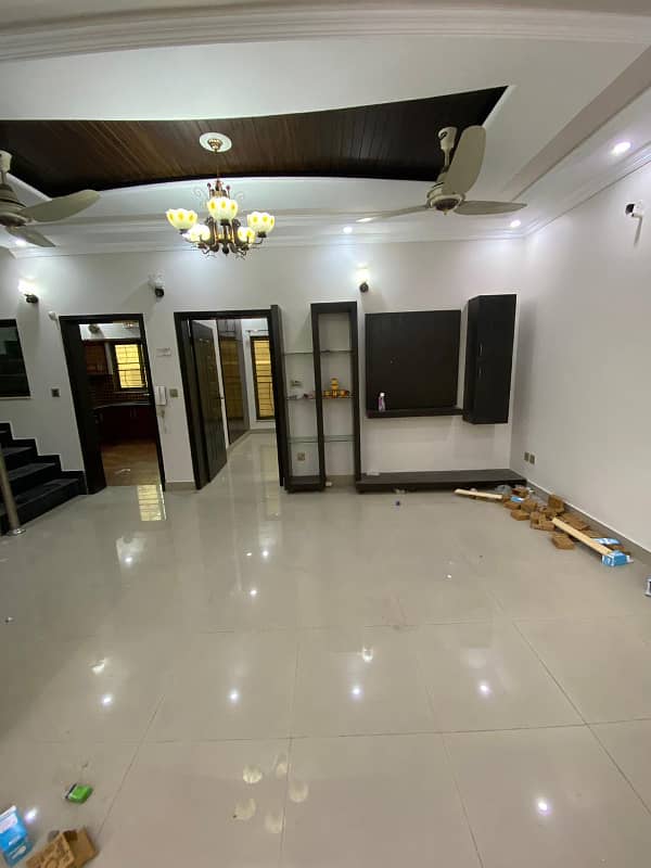 5 Marla Used House Is Available For Sale In Bahria Town CC Block 8