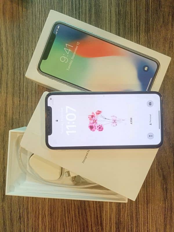 iphone X white 1