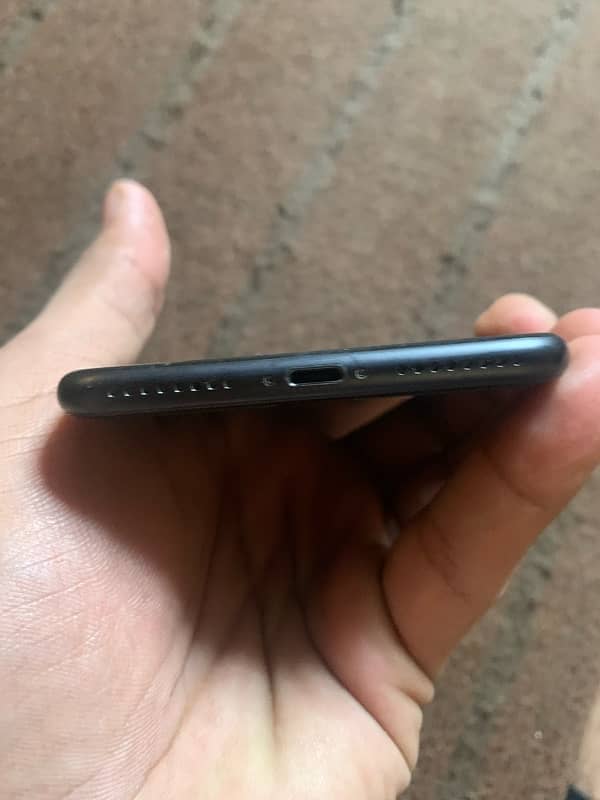 Iphone 7+ 128 gb non pta Exchange possible with any iphone 0