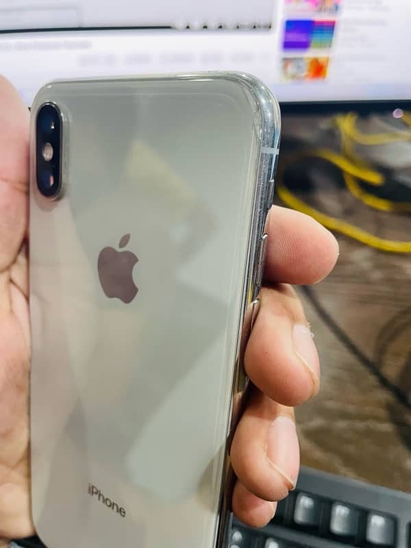 iphone x 255Gb Factory unlocked 3