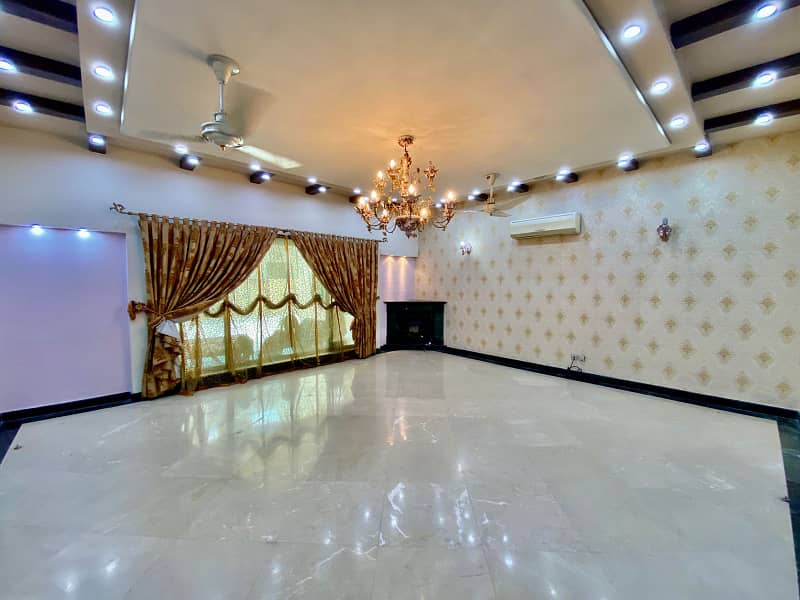 DHA PHASE 2 2 KANAL HOUSE FOR RENT IN T BLOCK 12