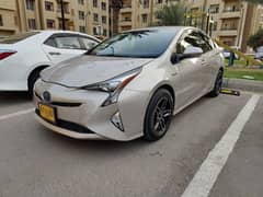 Toyota Prius 2016