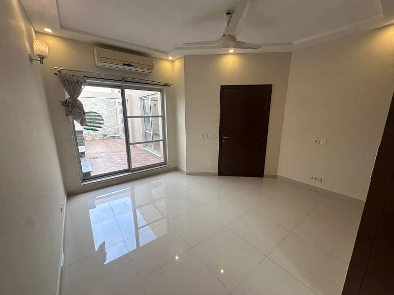 DHA LAHORE PHASE 6 10 MARLA HOUSE FOR SALE IN D BLOCK 11