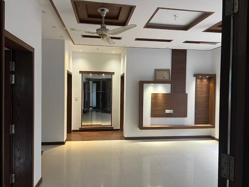 DHA LAHORE PHASE 5 10 MARLA HOUSE FOR SALE IN L BLOCK 3