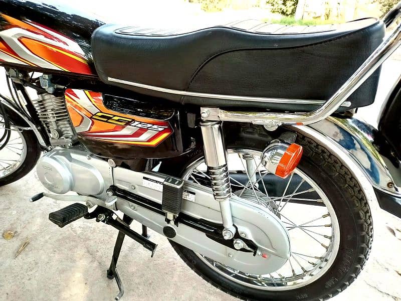 Honda 125 Model 2022 Nut To Nut Genioune 100%  6000 KM Drive 8