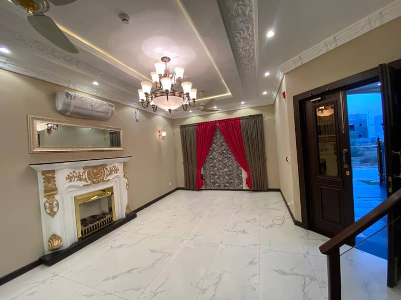 DHA LAHORE 9 TOWN 5 MARLA HOUSE FOR SALE IN C BLOCK 8