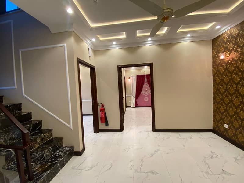 DHA LAHORE 9 TOWN 5 MARLA HOUSE FOR SALE IN C BLOCK 10