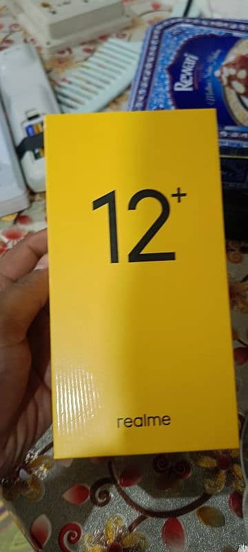 Realme 12 + 5g 0