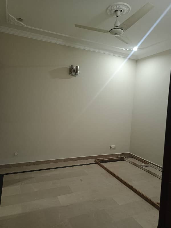 25*40 Double unit full house for rent in G-13 6