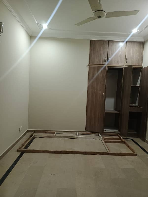 25*40 Double unit full house for rent in G-13 8