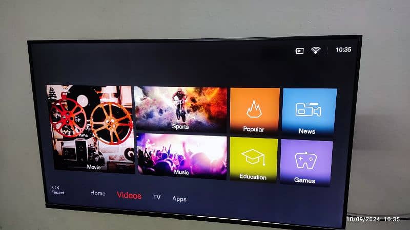 TCL 43"  Smart TV 4K UHD 1