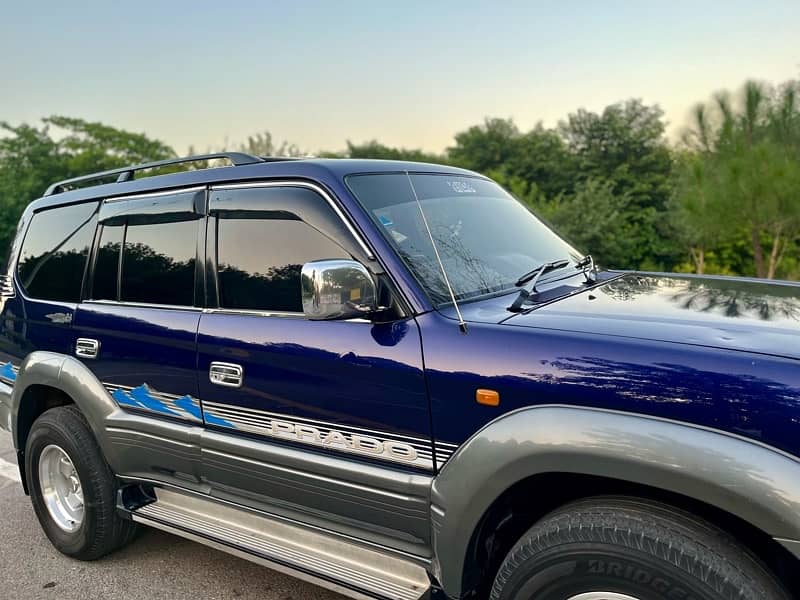 Toyota Prado 1997 TZ 3.0 Turbo diesel 12