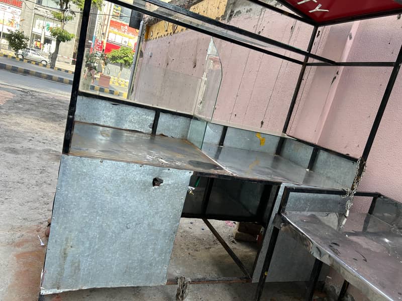 Burger Shawarma Fries Table for sale Urgent 2