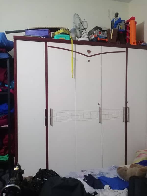 4 door cupboard for sale 25000 2