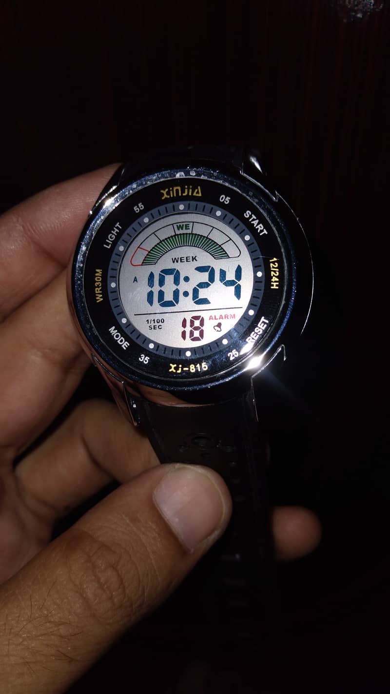 Digital watch 4