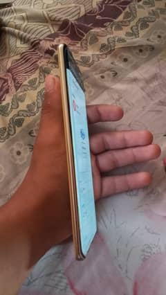 infinix note 40 Pro 3 months used with box and charging