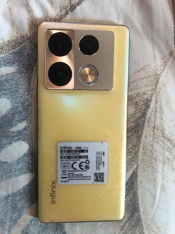 infinix note 40 Pro 3 months used with box and charging 2