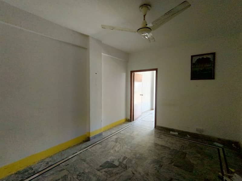 450 Sqft 1st Floor Office Available On Rent Located In I-8 Markaz 4