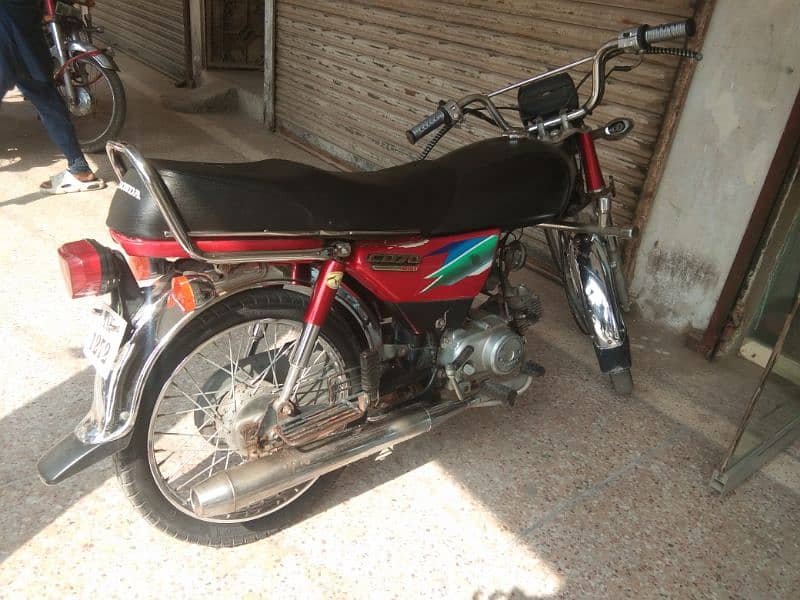 Honda Cd70 2010 urgent sale 3