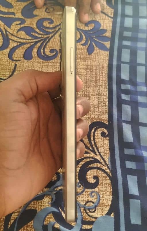 infinix hot 40 pro 16/256 4