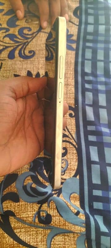 infinix hot 40 pro 16/256 5