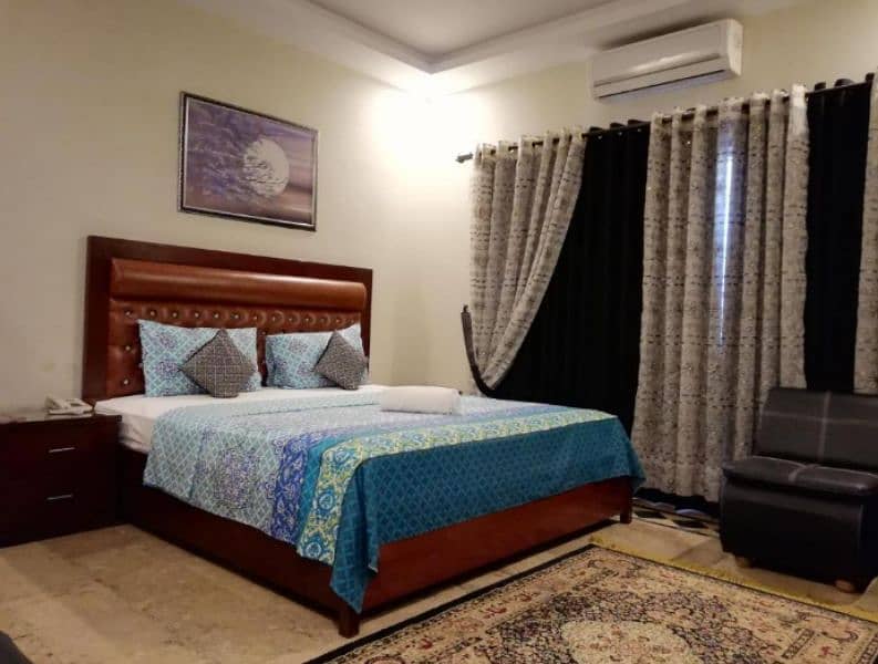 couple Guest house for rent short time 0