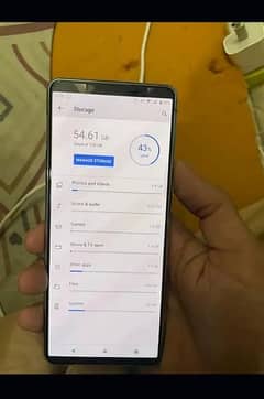 Sony Xperia 5 mark 2 (snapdragon 865. )