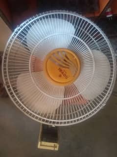 Room cooler Table & wall fan  for sale in Karachi 03350215296