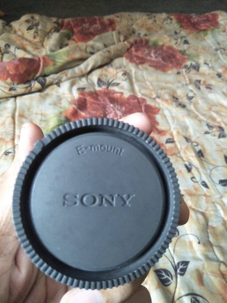 Sony Lense E mount 16 mm F/2.8 1