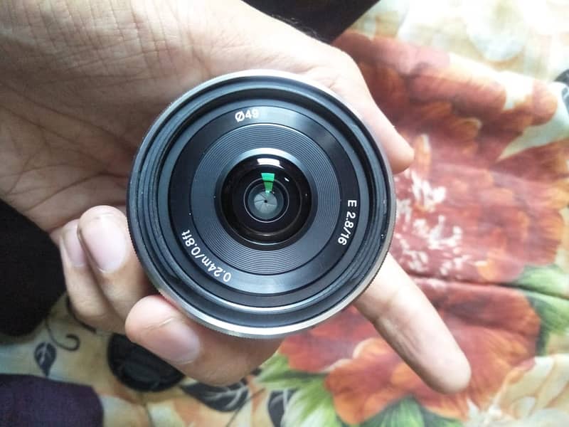 Sony Lense E mount 16 mm F/2.8 2