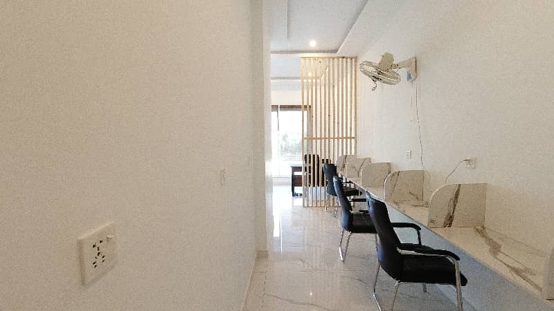 Ist Floor 650 Square Feet Office For rent In I-8 Markaz Islamabad 4