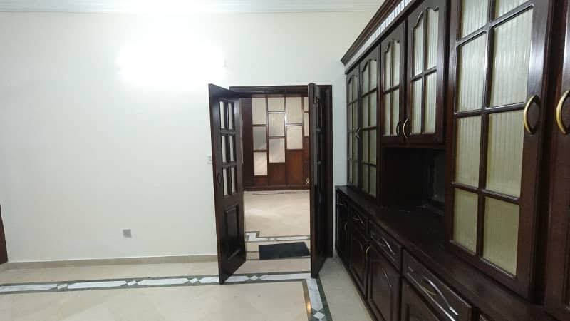 A Well Designed Prime Location House Is Up For sale In An Ideal Location In Islamabad 11