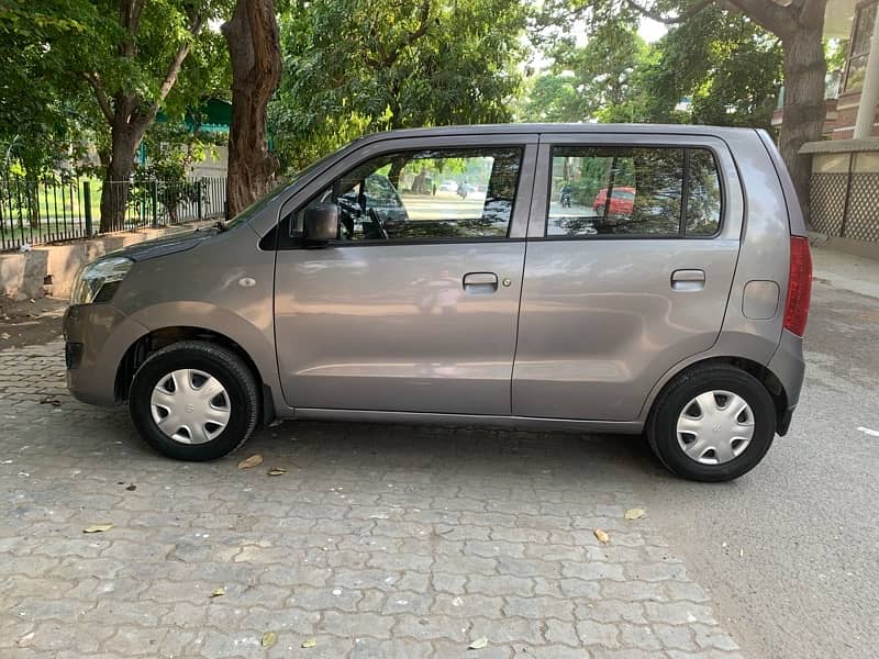 Suzuki Wagon R 2018 9