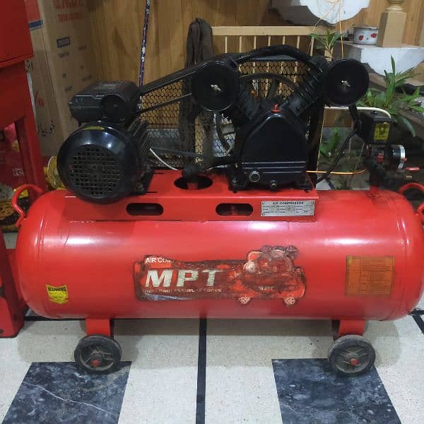 Air compressor for sale 1