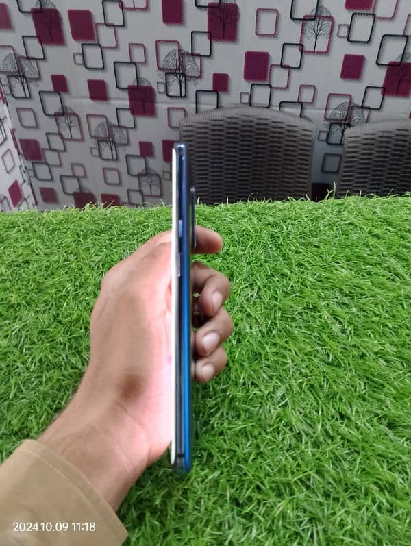 Oneplus 7 pro 8gb 256gb fresh condition pta approved no fault 3